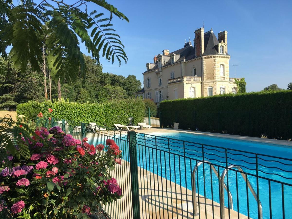 Chateau Vary Jarzé Exterior photo